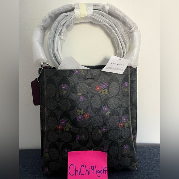 COACH MOLLIE BUCKET BAG 22 IN SIGNATURE CANVAS WITH COUNTRY FLORAL PRINT BAG - Picture 3 of 4